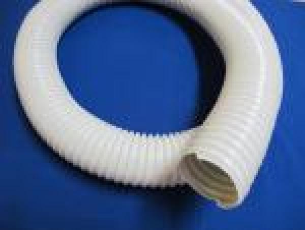 Überschlauch Ø 63,5 mm (2,5"), flexibel und robust – ideal für leistungsstarke Absaug- und Versorgungssysteme.